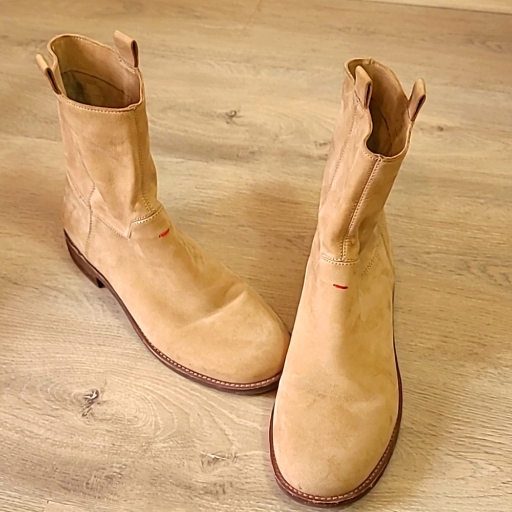 Ellen Degeneres Beige Suede Ankle Booties
